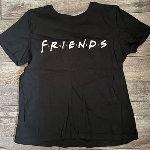 Womens Friends M shirt